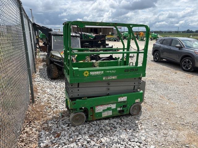 Genie GS1930 رافعات مقصية الشكل