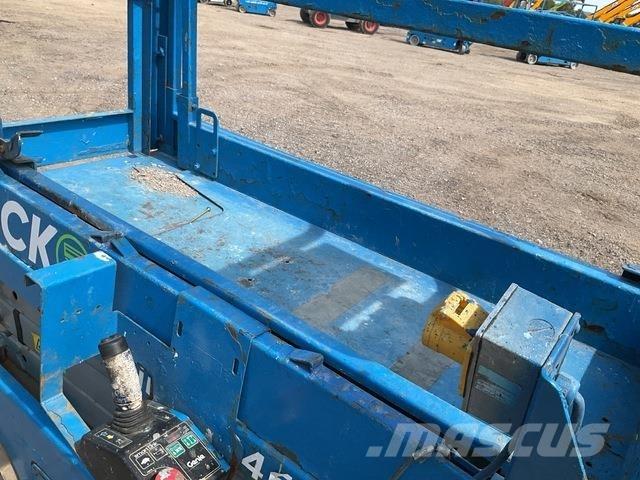 Genie GS1932 رافعات مقصية الشكل
