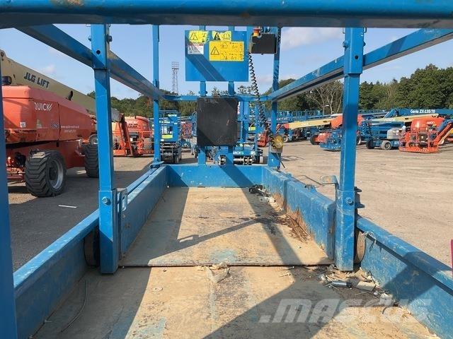 Genie GS2032 رافعات مقصية الشكل