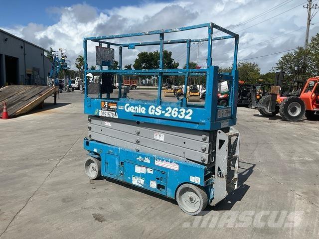 Genie GS2632 رافعات مقصية الشكل