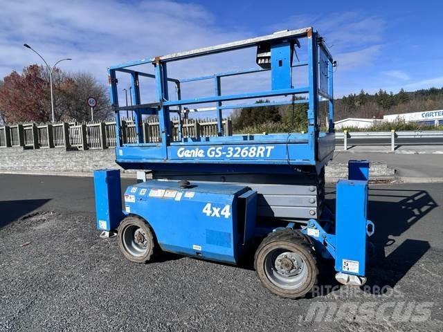 Genie GS3268RT رافعات مقصية الشكل