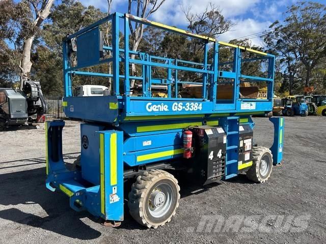 Genie GS3384 رافعات مقصية الشكل