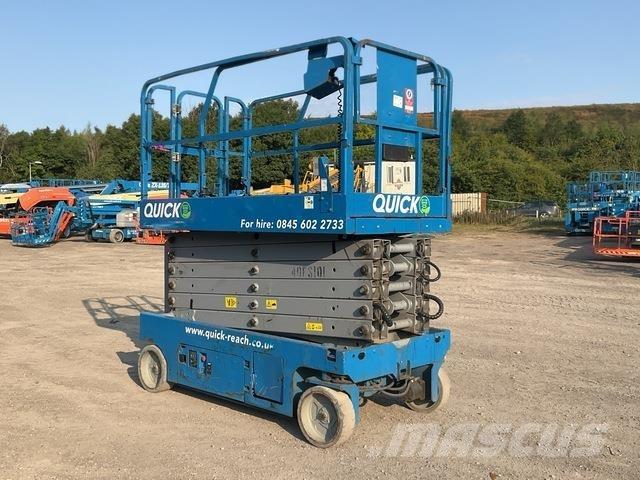 Genie GS4047 رافعات مقصية الشكل