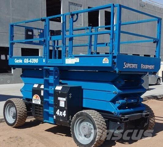 Genie GS4390RT رافعات مقصية الشكل