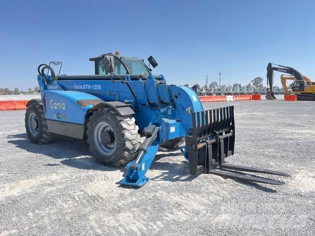 Genie GTH-1256 مناولات متداخلة