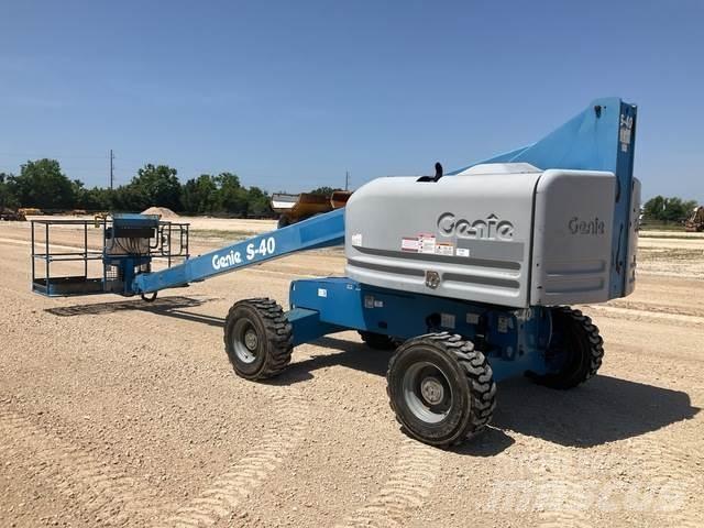 Genie S-40 أخرى