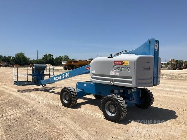 Genie S-40 أخرى