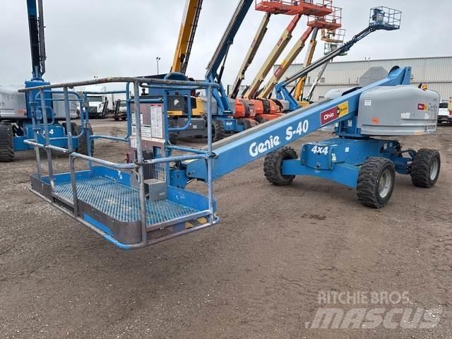Genie S-40 أخرى