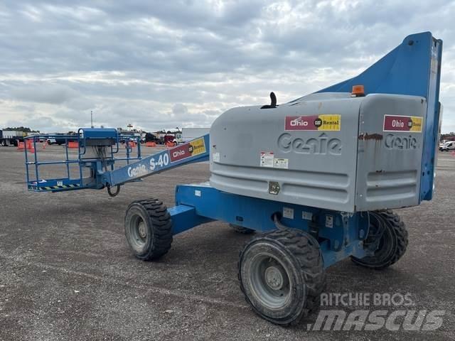 Genie S-40 أخرى