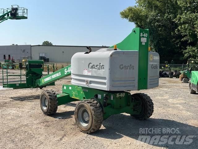 Genie S-40 أخرى