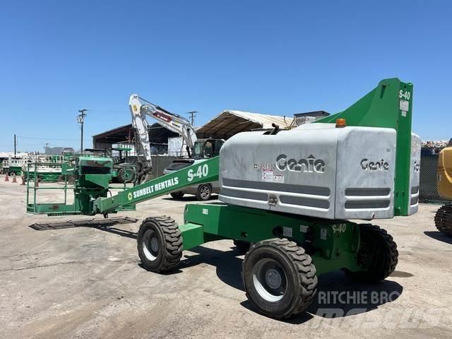 Genie S-40 أخرى