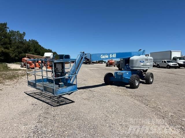 Genie S-45 أخرى