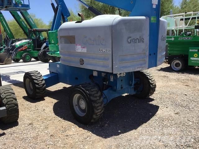 Genie S-45 أخرى