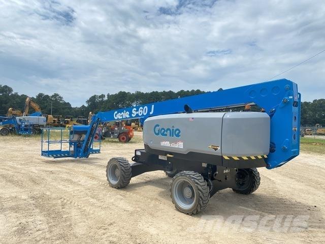Genie S-60J رافعات سلة تلسكوبية