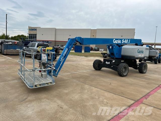 Genie S-60J رافعات سلة تلسكوبية