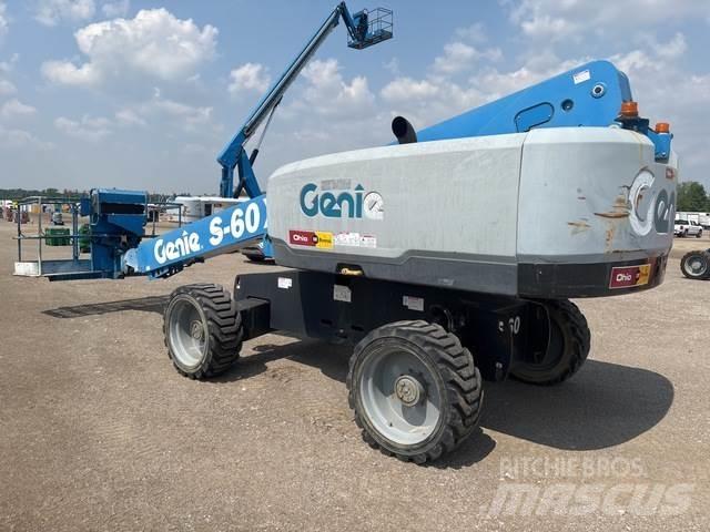 Genie S-60X أخرى