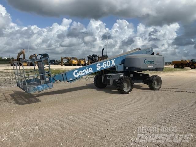 Genie S-60X أخرى