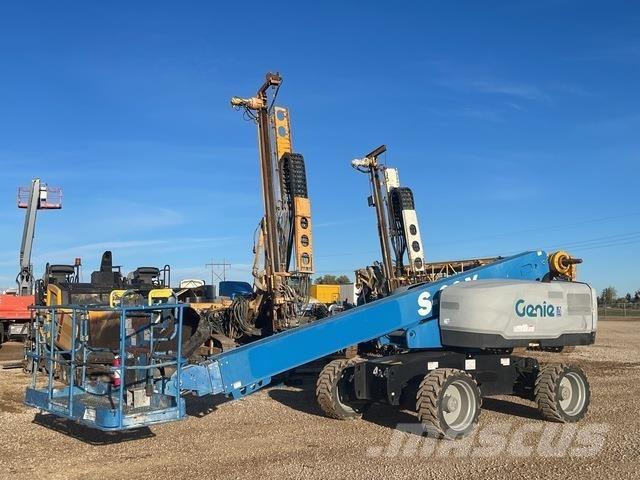 Genie S-60X رافعات سلة تلسكوبية