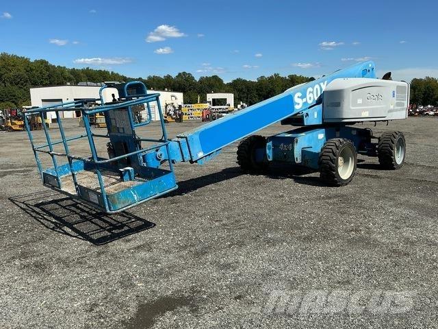 Genie S-60X رافعات سلة تلسكوبية