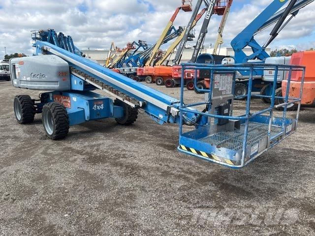 Genie S-60X رافعات سلة تلسكوبية