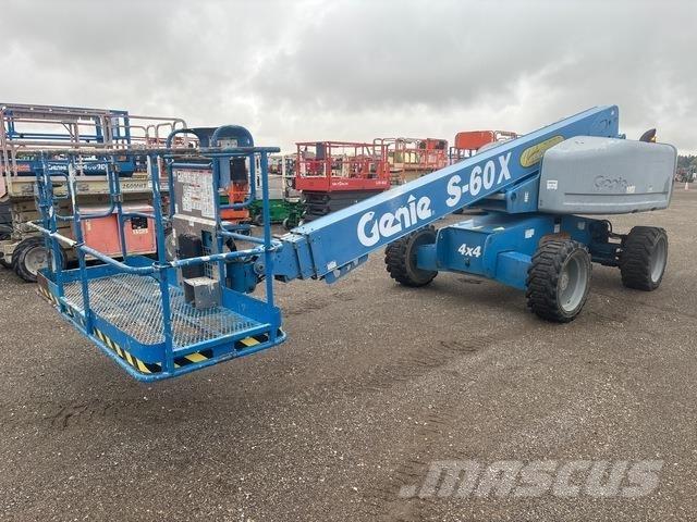 Genie S-60X رافعات سلة تلسكوبية
