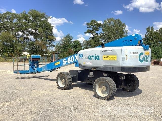 Genie S-60X رافعات سلة تلسكوبية