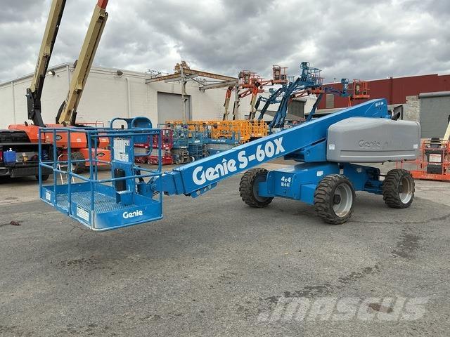 Genie S-60X رافعات سلة تلسكوبية