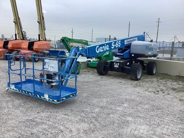 Genie S-65 أخرى