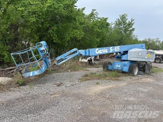 Genie S-65 أخرى