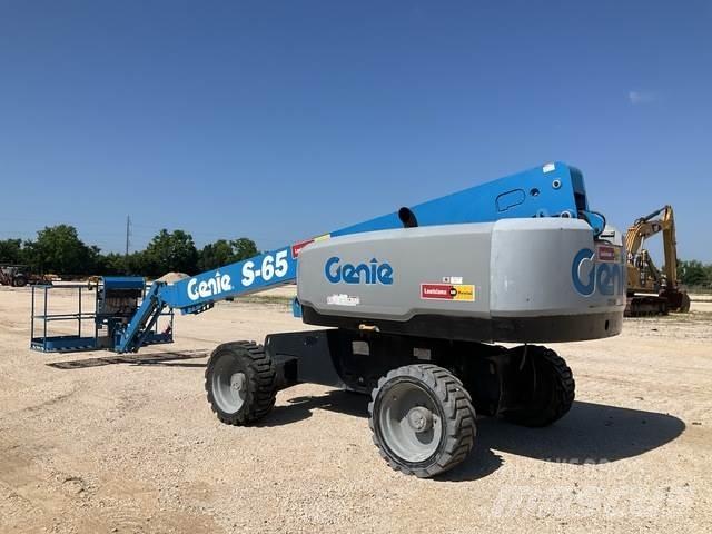 Genie S-65 أخرى