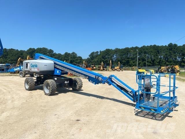 Genie S-65XC رافعات سلة تلسكوبية