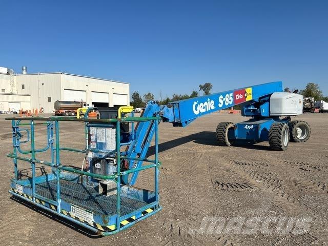 Genie S-85 رافعات سلة تلسكوبية