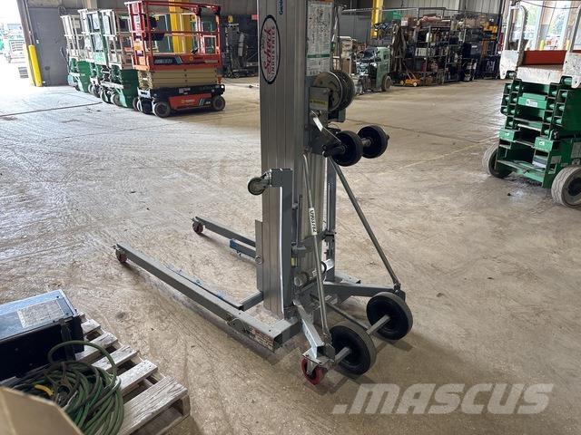 Genie SLC-24 المصاعد والرافعات المادية