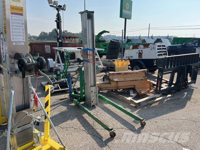 Genie SLC-24 المصاعد والرافعات المادية