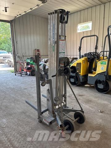 Genie SLC24 المصاعد والرافعات المادية