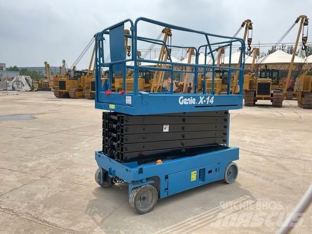 Genie X14 رافعات مقصية الشكل