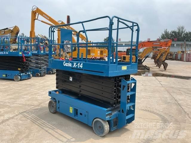 Genie X14 رافعات مقصية الشكل