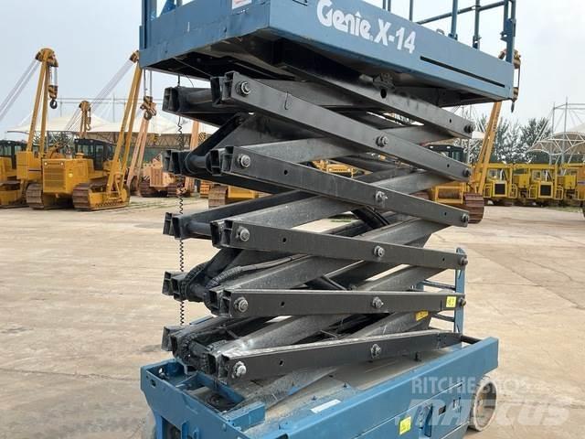 Genie X14 رافعات مقصية الشكل