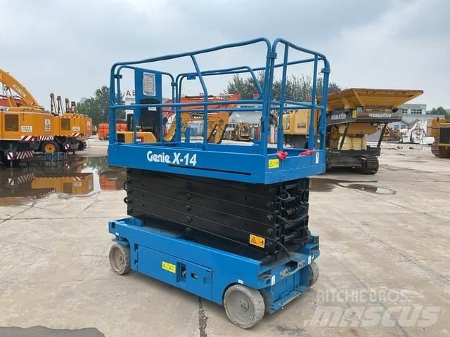 Genie X14 رافعات مقصية الشكل