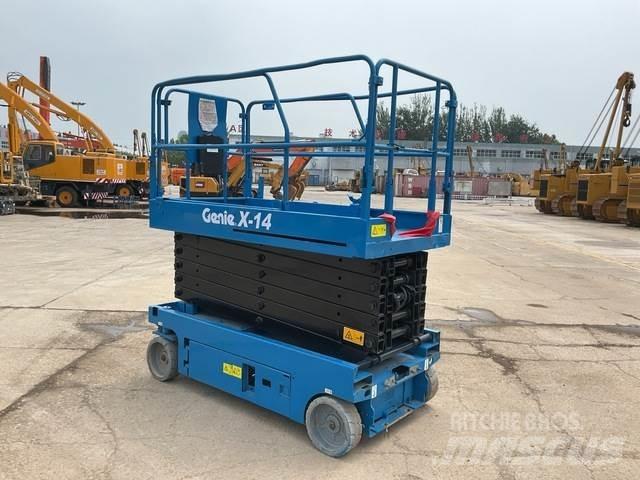 Genie X14 رافعات مقصية الشكل