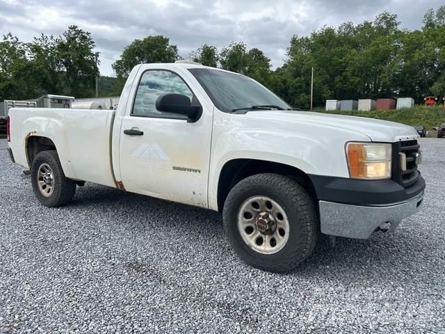 GMC 1500 أخرى