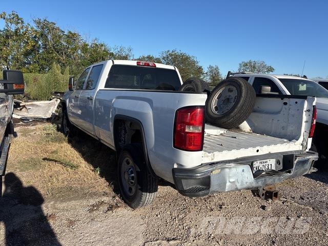 GMC 2500 HD شاحنات خفيفة/مفصلية الجوانب