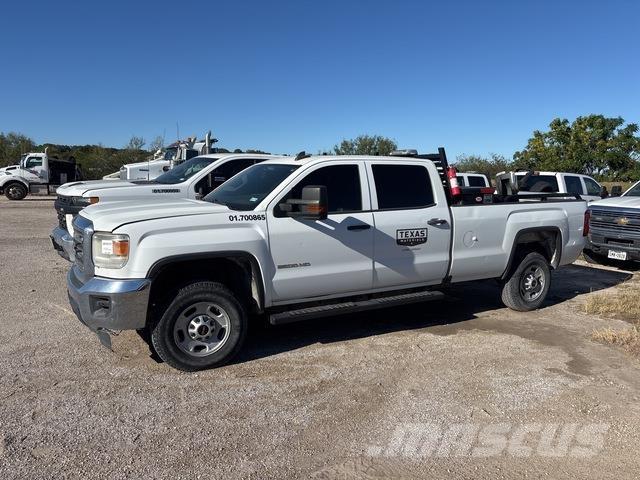 GMC 2500 HD شاحنات خفيفة/مفصلية الجوانب