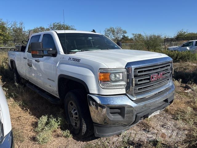 GMC 2500 HD شاحنات خفيفة/مفصلية الجوانب