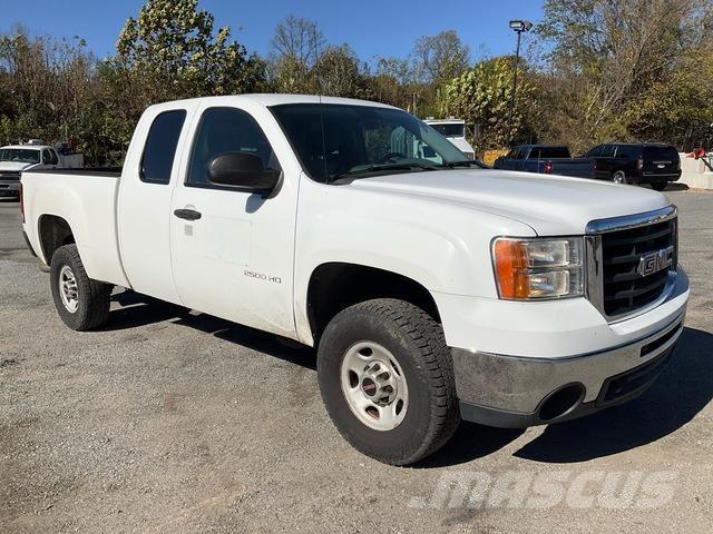 GMC 2500 HD شاحنات خفيفة/مفصلية الجوانب