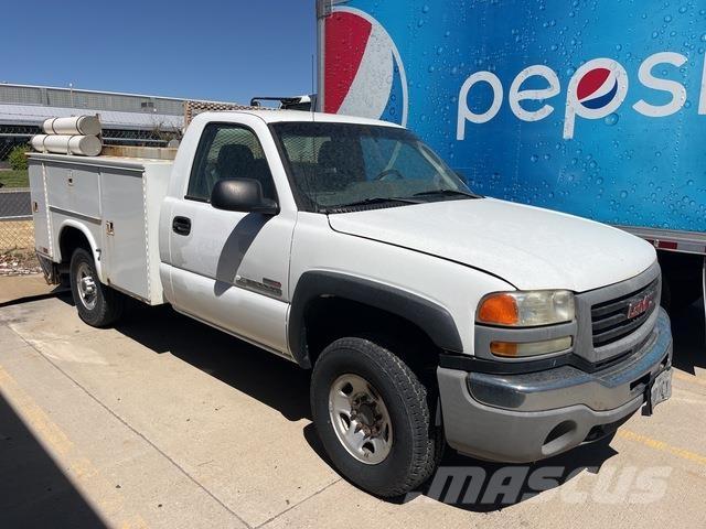 GMC 2500HD شاحنات خفيفة/مفصلية الجوانب