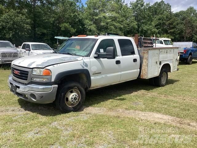 GMC 3500 شاحنات خفيفة/مفصلية الجوانب
