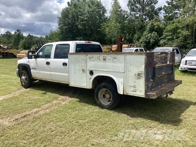 GMC 3500 شاحنات خفيفة/مفصلية الجوانب