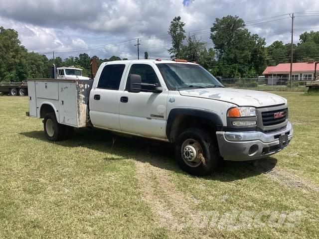 GMC 3500 شاحنات خفيفة/مفصلية الجوانب