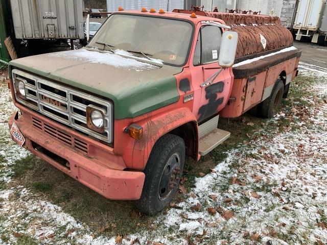 GMC 6000 شاحنات ذات صهاريج